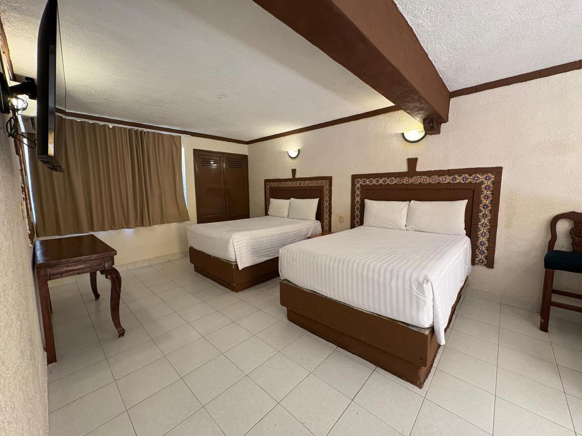 Suites Cancun Center Exterior photo